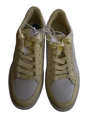 Brand New, only tried it on. GBG White and Pale Yellow Low-Top Sneakers